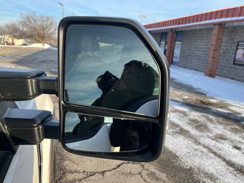 Used 2022 Ford F250 Lariat w/ Chrome Package image 51