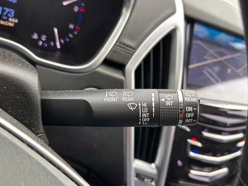 Used 2016 Cadillac SRX Performance image 30