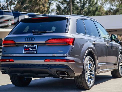 New 2026 Audi Q7 2.0T Premium AWD/4WD image 6