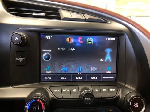 Used 2015 Chevrolet Corvette Stingray Coupe w/ 3LT Preferred Equipment Group image 15