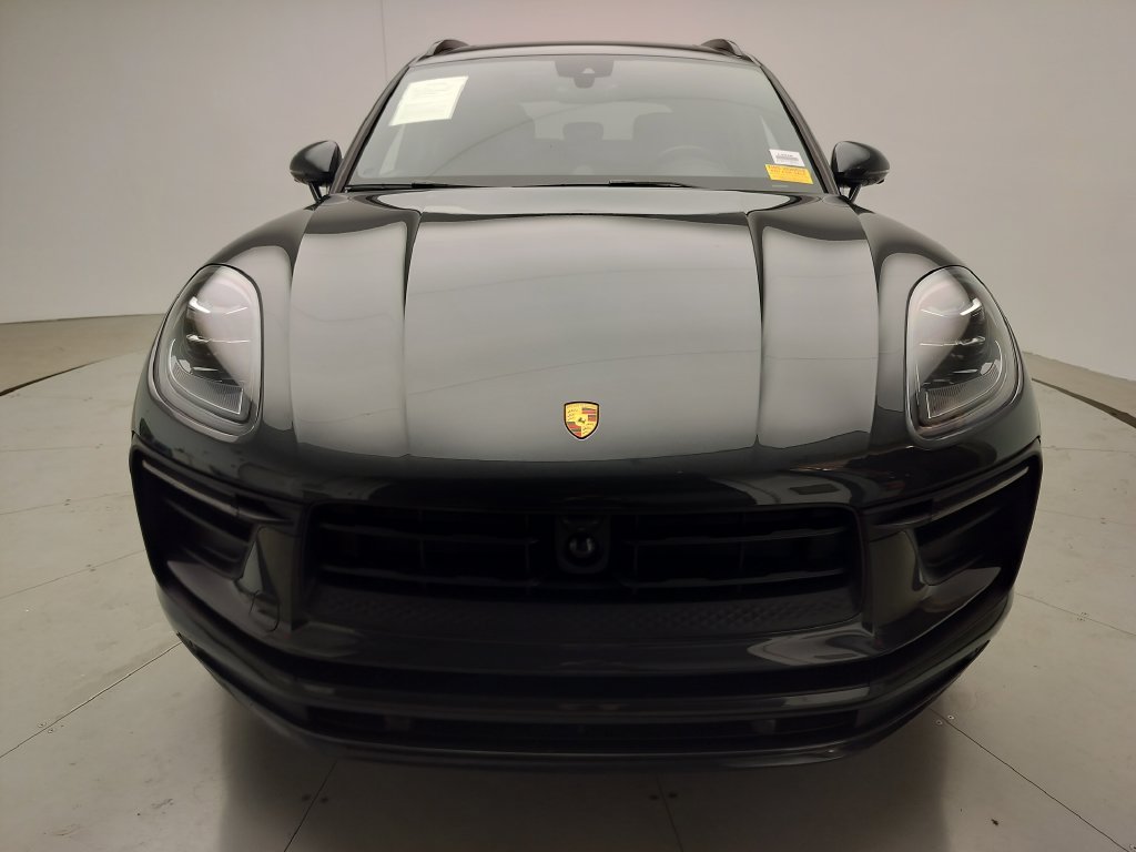 Certified 2024 Porsche Macan Turbo AWD/4WD image 21