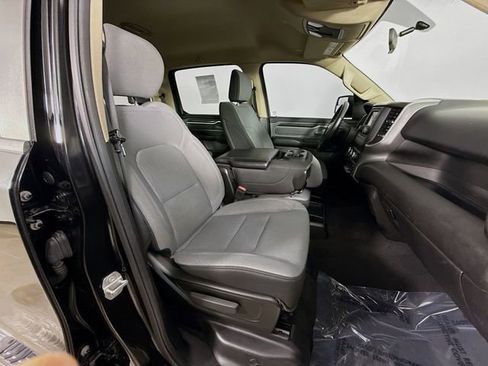 Used 2019 RAM 1500 Big Horn image 25