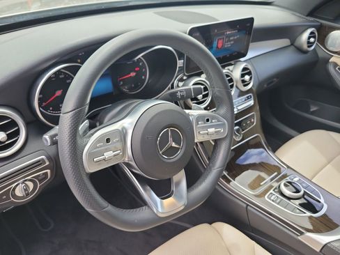 Used 2020 Mercedes-Benz C 300 Sedan image 25