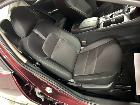 Used 2025 Nissan Sentra SV FWD image 23