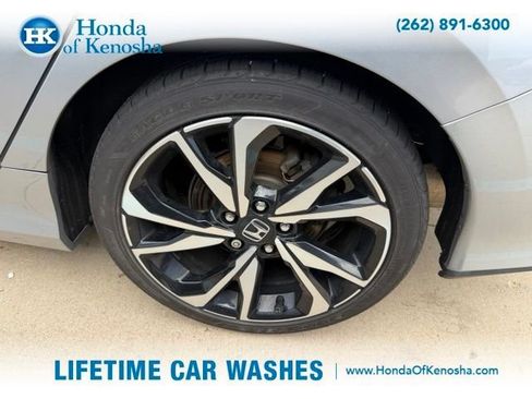 Used 2018 Honda Civic Si image 3