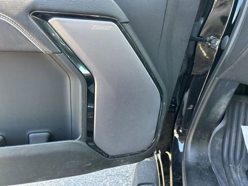 Used 2023 GMC Sierra 1500 AT4X image 14