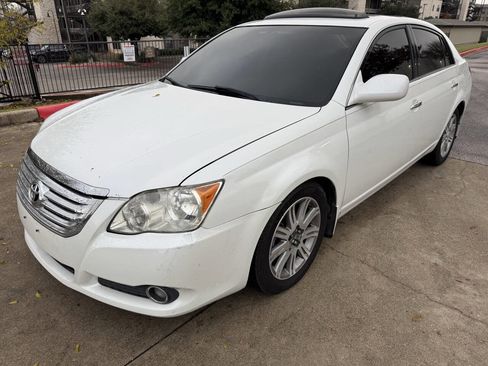 Used 2008 Toyota Avalon Limited image 8