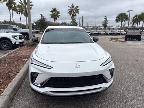 Used 2024 Buick Envista Sport Touring w/ Convenience I Package image 1