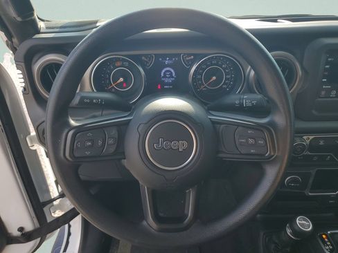 Used 2023 Jeep Wrangler Sport AWD/4WD image 12