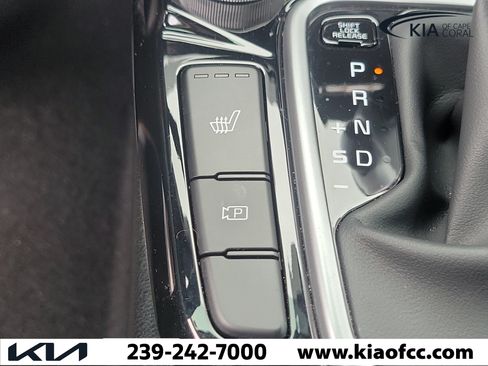 Certified 2025 Kia Seltos X-Line AWD/4WD image 28