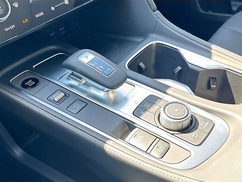 Certified 2026 INFINITI QX60 Luxe w/ Cargo Package FWD image 18