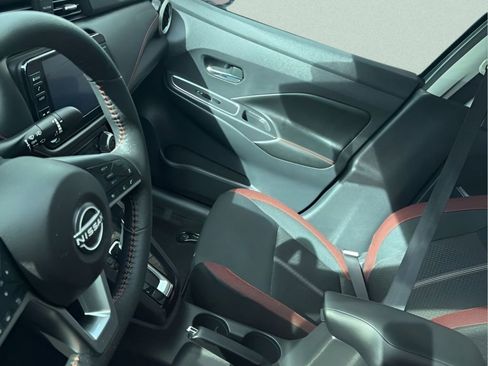 Used 2024 Nissan Versa SR w/ Trunk Package image 25