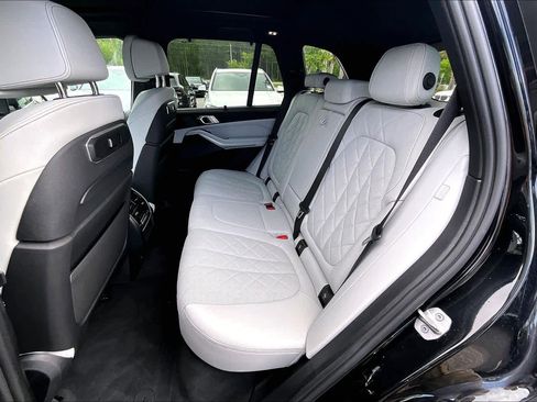 Certified 2024 BMW X5 xDrive40i w/ Executive Package AWD/4WD image 21