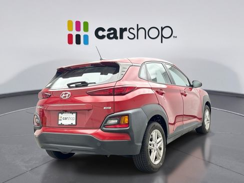 Used 2021 Hyundai Kona SE AWD/4WD image 5