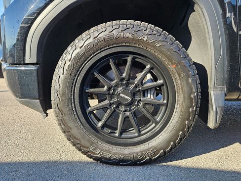 Used 2020 GMC Sierra 1500 SLT w/ SLT Premium Plus Package AWD/4WD image 11