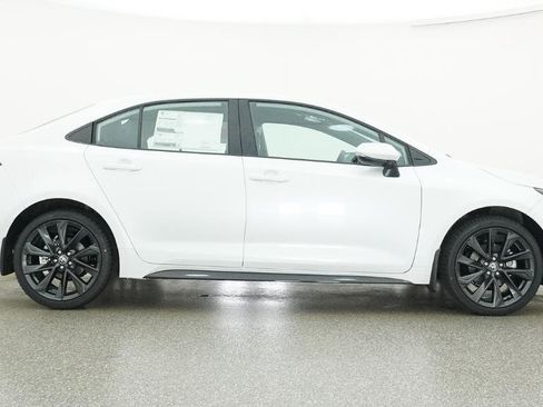 New 2026 Toyota Corolla SE image 8