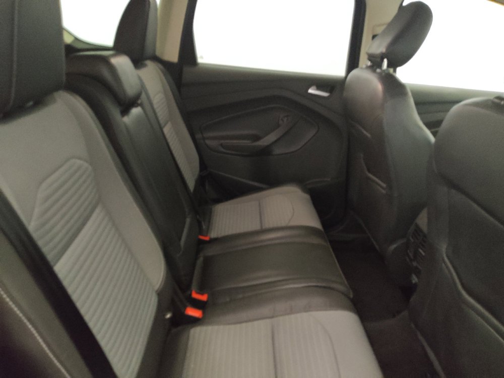 Used 2018 Ford Escape SE w/ SE Sport Appearance Package AWD/4WD image 19