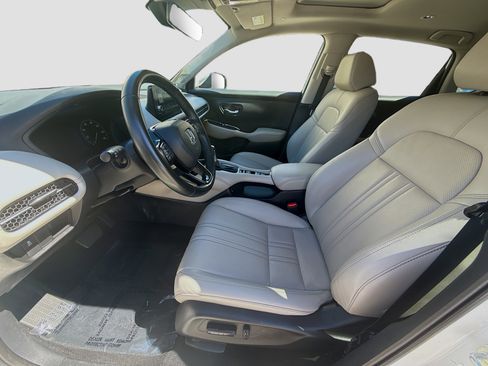 Certified 2025 Honda HR-V EX-L image 18