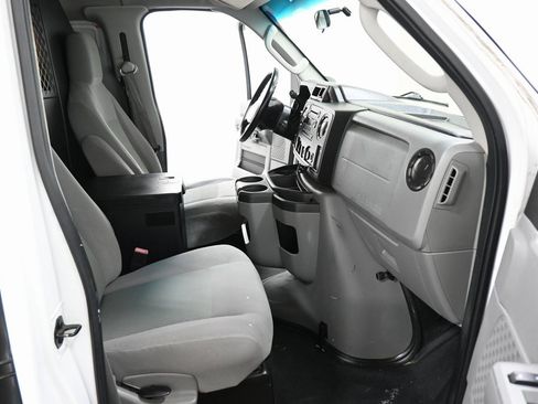 Used 2012 Ford E-150 and Econoline 150 w/ Premium Van Group image 8
