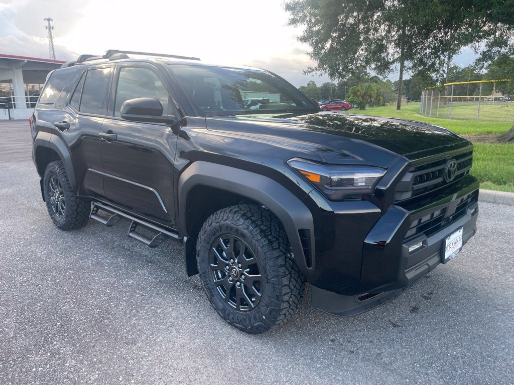 New 2026 Toyota 4Runner SR5 AWD/4WD image 1