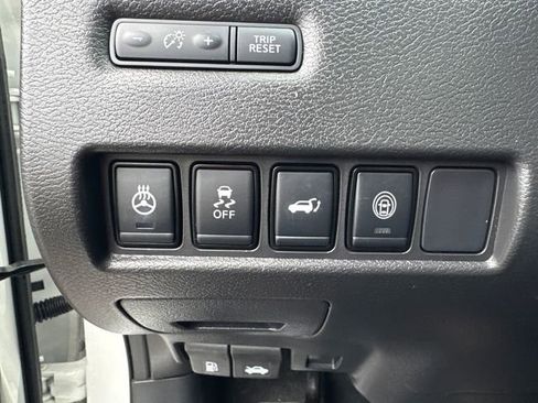 Used 2023 Nissan Murano Platinum w/ Cargo Package image 30