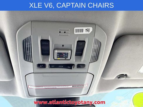 Used 2022 Toyota Highlander XLE AWD/4WD image 42