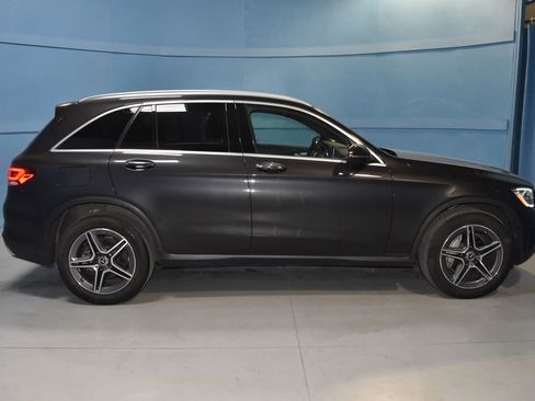 Used 2021 Mercedes-Benz GLC 300 4MATIC image 24