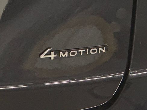 New 2026 Volkswagen Atlas Cross Sport SE image 36