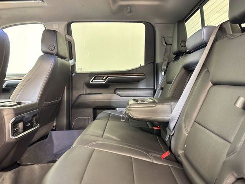 Used 2024 GMC Sierra 1500 Elevation w/ Elevation Premium Package image 34