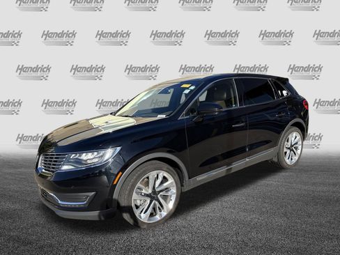 Used 2017 Lincoln MKX Reserve w/ Luxury Package AWD/4WD image 7