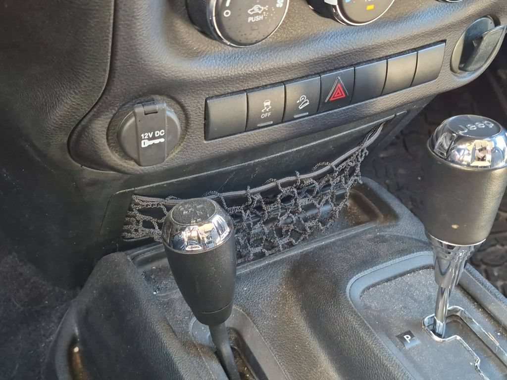 Certified 2016 Jeep Wrangler Sport AWD/4WD image 22