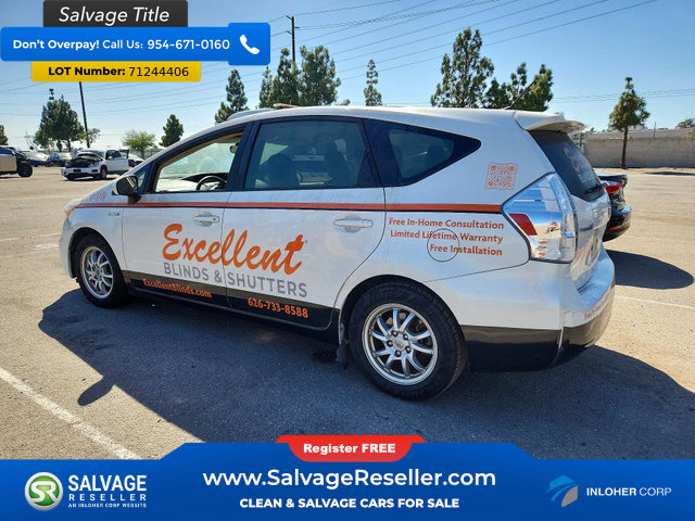 Used 2012 Toyota Prius V Two w/ Preferred Accessory Pkg FWD image 3