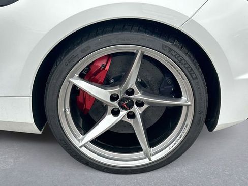 New 2026 Chevrolet Corvette E-Ray image 11