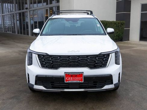 New 2026 Kia Sorento S image 2