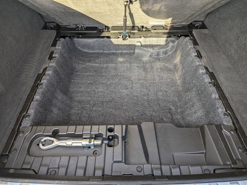 Used 2023 BMW X6 M50i w/ Executive Package image 41