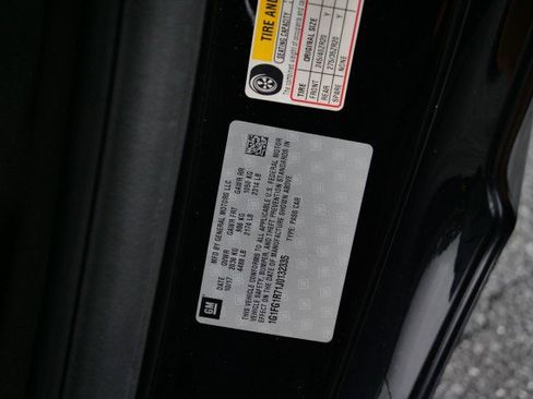 Used 2018 Chevrolet Camaro SS image 43