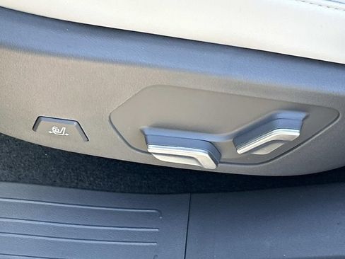 New 2026 Hyundai Santa Fe Calligraphy FWD image 24