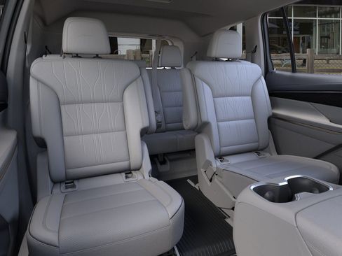 New 2026 Buick Enclave Avenir w/ Super Cruise Package image 17