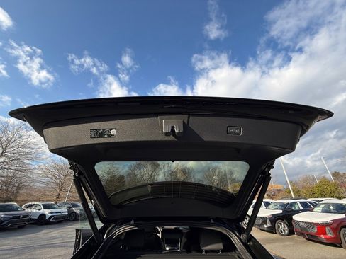 New 2026 Audi Q8 Premium Plus image 14