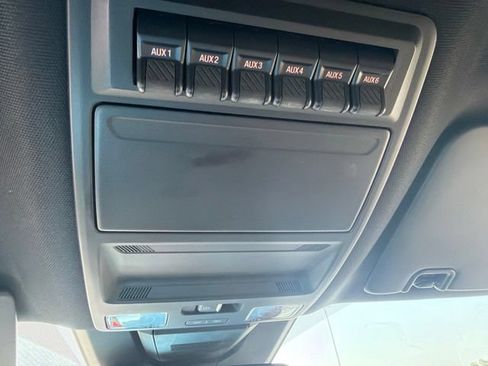Used 2025 Ford Ranger Raptor AWD/4WD image 27