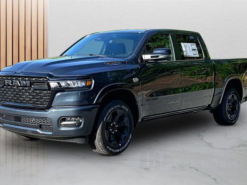 New 2026 RAM 1500 4x4 Crew Cab image 4