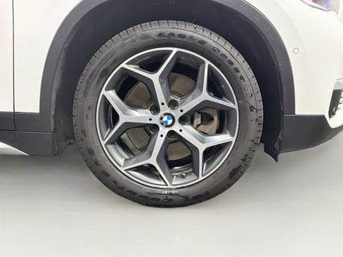 Used 2017 BMW X1 xDrive28i AWD/4WD image 32