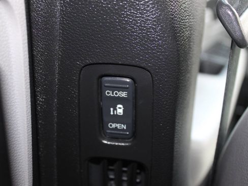 Used 2018 Honda Odyssey EX-L image 29