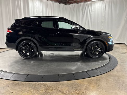 Used 2025 Kia Sportage X-Line w/ Premium Package AWD/4WD image 9