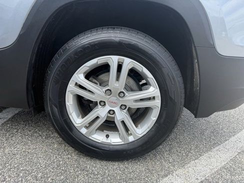 Used 2019 GMC Terrain SLE w/ Driver Convenience Package image 11