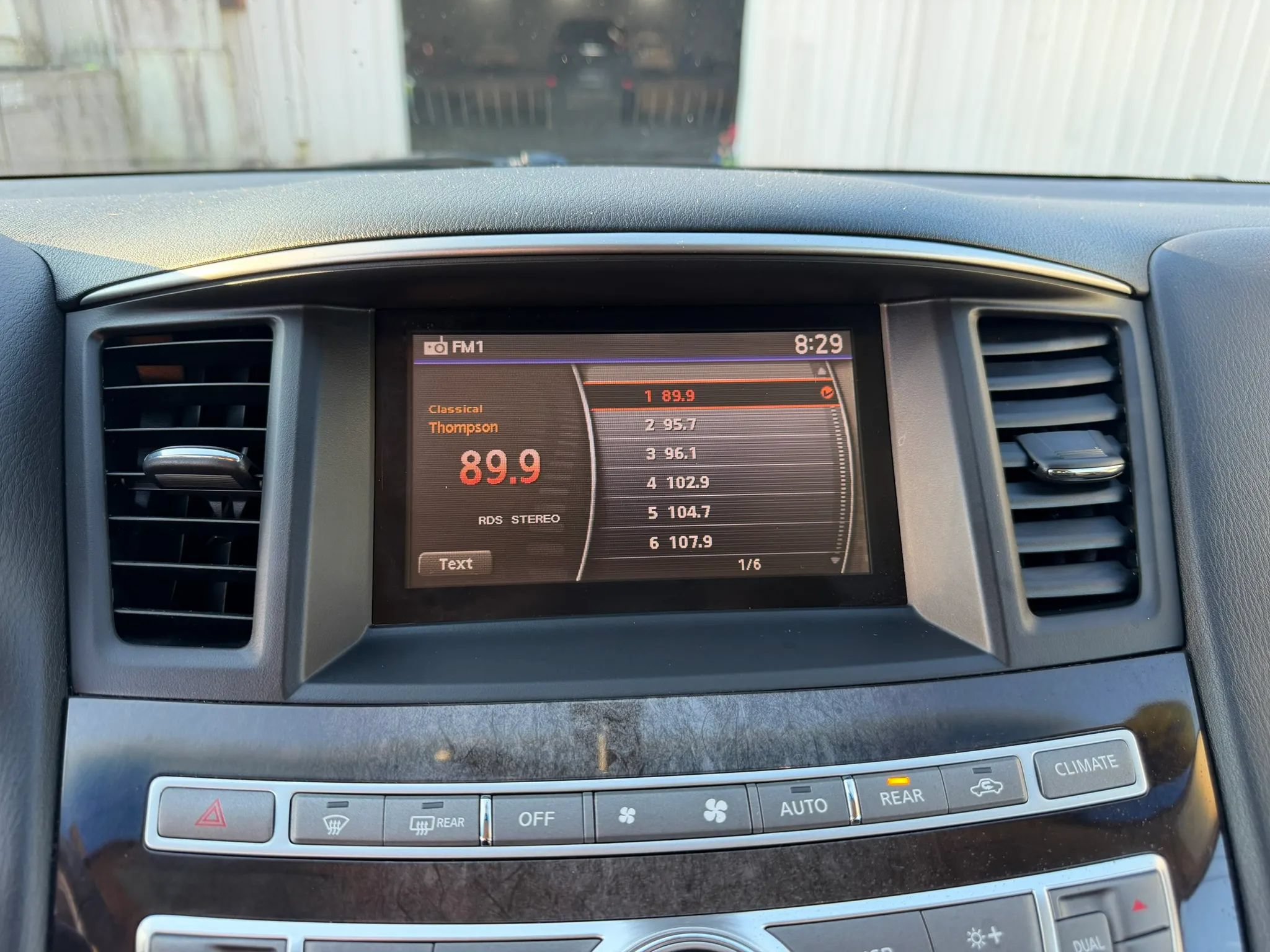 Used 2013 INFINITI JX35 FWD w/ Cargo Pkg image 22