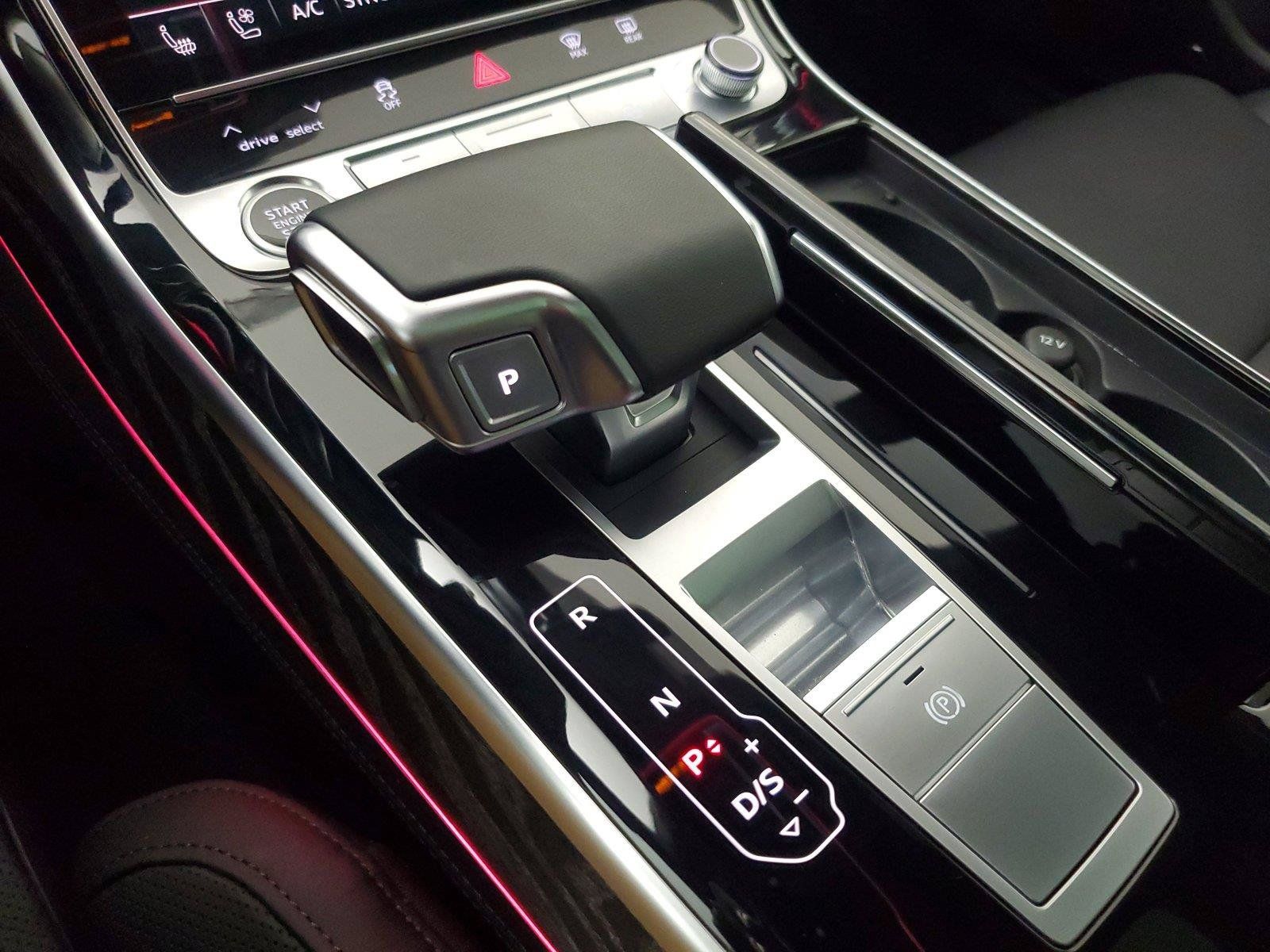 Used 2026 Audi A8 L 3.0T AWD/4WD image 32