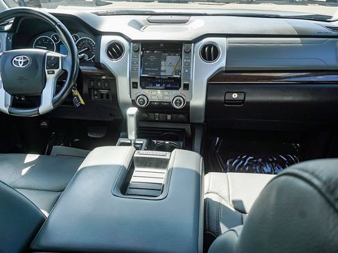 Used 2017 Toyota Tundra Limited w/ Limited Premium Package RWD image 13