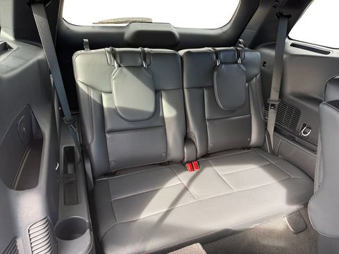 New 2026 Ford Explorer ST-Line w/ ST-Line Street Pack AWD/4WD image 49