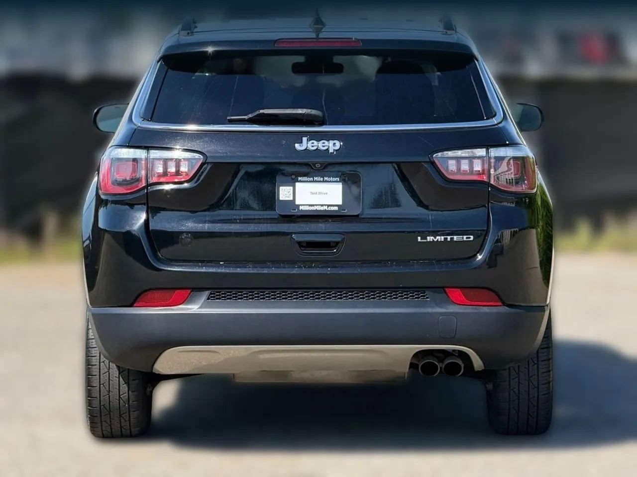 Used 2019 Jeep Compass Limited FWD image 4